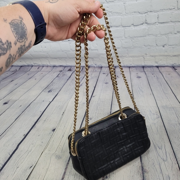 BIG BUDDHA | faux leather woven stitch design convertible gold chain strap purse - Picture 6 of 14